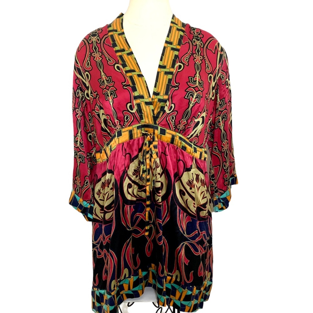 CAbi 100% Silk Chelsea Erte Tunic Top Size Medium